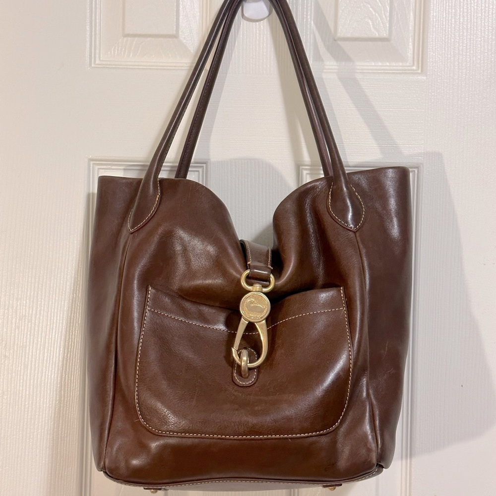 Dooney & Bourke large Florentine lock logo  shoulder bag